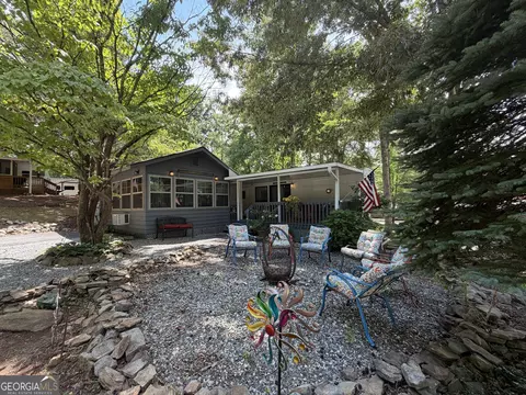 21 Happy Trl, Cleveland, GA 30528