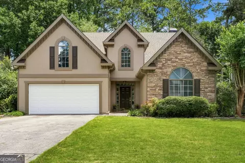 3848 Laurel Dr NW, Acworth, GA 30101