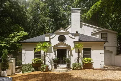 2760 Northside Dr NW, Atlanta, GA 30305