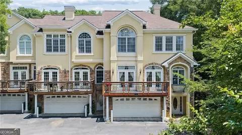 331 Carpenter Dr #5, Sandy Springs, GA 30328