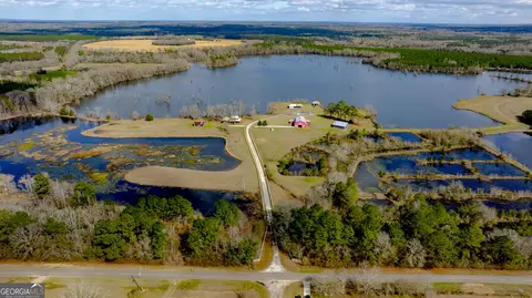 2625 Hartford Lake Rd, Hartford, AL 36344