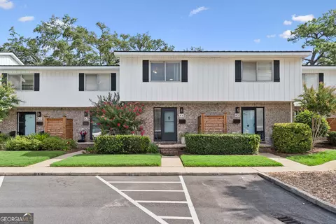 1500 Demere Rd #A4, St. Simons, GA 31522