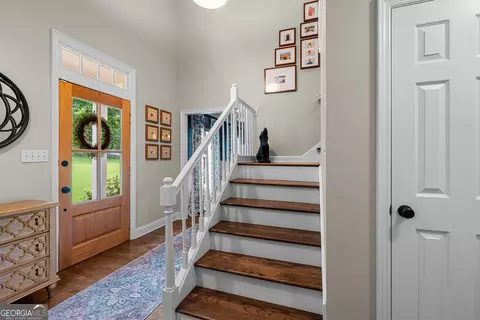 Entry Way - 210 Highland Trl, Lagrange, GA 30240 photo 3 of 7