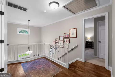 Entry Way - 210 Highland Trl, Lagrange, GA 30240 photo 4 of 7