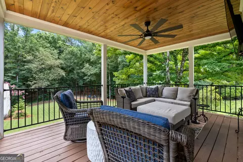 Exterior - 210 Highland Trl, Lagrange, GA 30240 photo 5 of 19