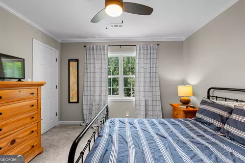 Bedroom - 210 Highland Trl, Lagrange, GA 30240 photo 4 of 11