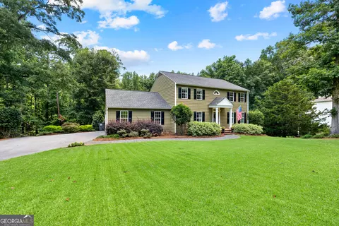 Exterior - 210 Highland Trl, Lagrange, GA 30240 photo 4 of 19