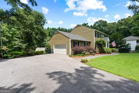 Exterior - 210 Highland Trl, Lagrange, GA 30240 photo 7 of 19
