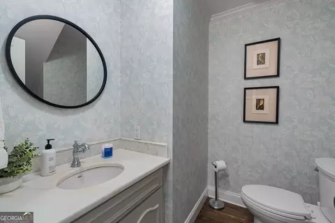 Bath - 210 Highland Trl, Lagrange, GA 30240 photo 1 of 8