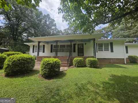 126 E Side, Tallapoosa, GA 30176