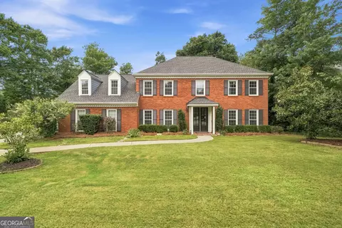 1801 N Chestnut Grove Dr, Marietta, GA 30066