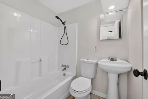 Bath - 93 Floyd Ln, Hampton, GA 30228 photo 5 of 5
