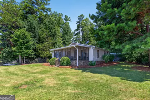 Exterior - 665 Pope Trl, Covington, GA 30014 photo 14 of 21