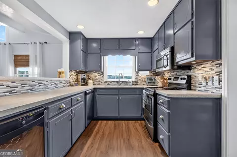 Kitchen - 665 Pope Trl, Covington, GA 30014 photo 1 of 2