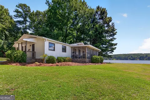 Exterior - 665 Pope Trl, Covington, GA 30014 photo 9 of 21