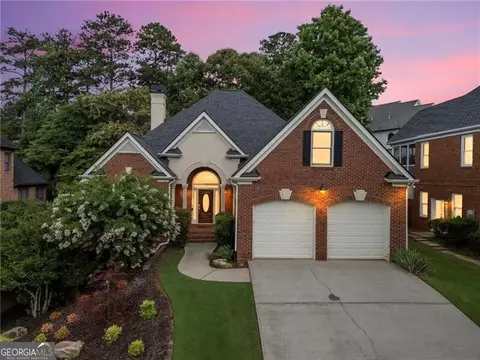 925 York Cv, Milton, GA 30004