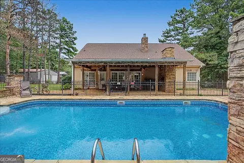 Exterior - 75 N Raburn Rd, Bremen, GA 30110 photo 15 of 28
