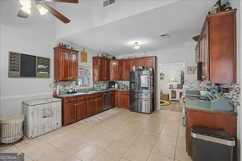 Kitchen - 75 N Raburn Rd, Bremen, GA 30110 photo 2 of 7