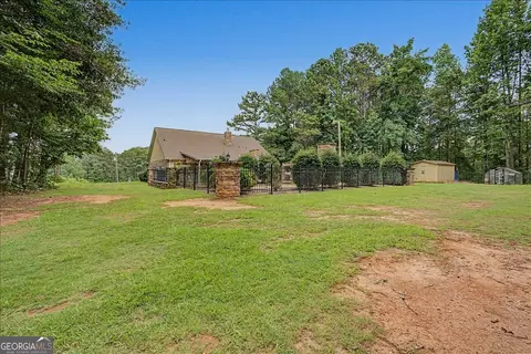 Exterior - 75 N Raburn Rd, Bremen, GA 30110 photo 20 of 28