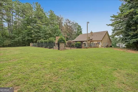 Exterior - 75 N Raburn Rd, Bremen, GA 30110 photo 21 of 28