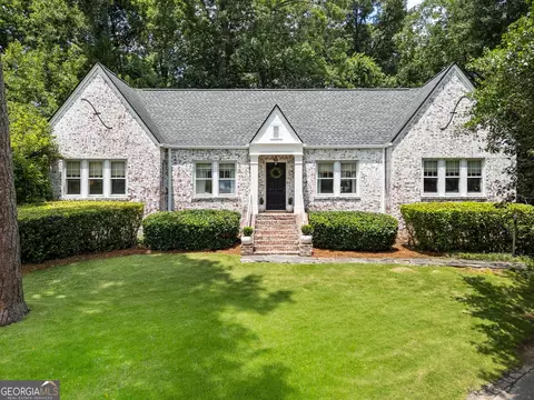 515 Collier Rd, Atlanta, GA 30318