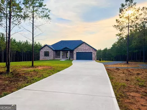 Exterior - 357 Bagley Rd, Forsyth, GA 31029 photo 3 of 4