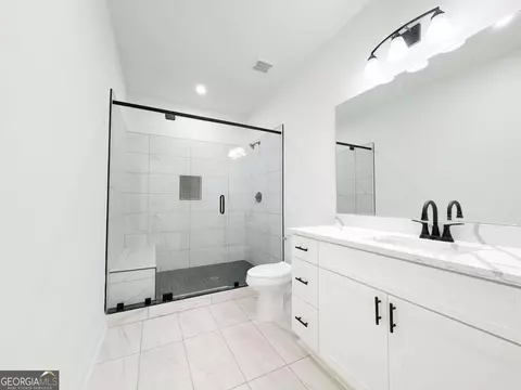 Bath - 357 Bagley Rd, Forsyth, GA 31029 photo 1 of 7