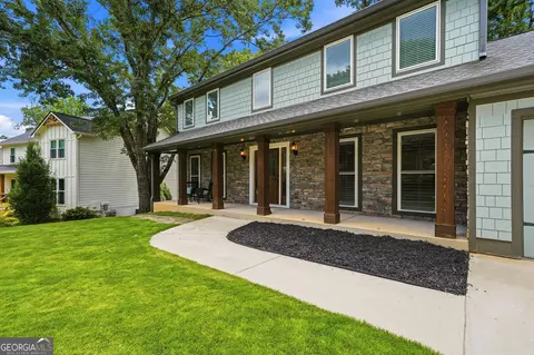 265 Carriage Station Cir, Roswell, GA 30075