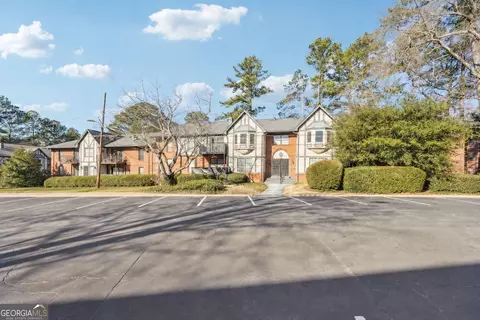 6851 Roswell Rd #N-20, Sandy Springs, GA 30328