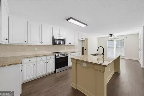 Kitchen - 2317 Matt Michell Ln, Monroe, GA 30655 photo 1 of 1