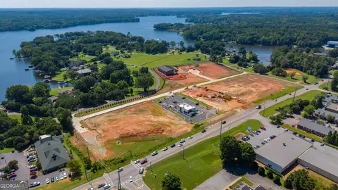 103 Thunder Pointe Dr, Eatonton, GA 31024