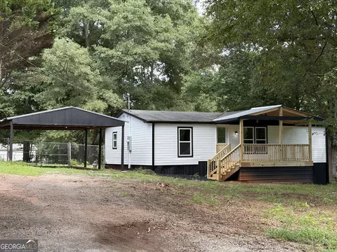 54 Pine Ln, Villa Rica, GA 30180