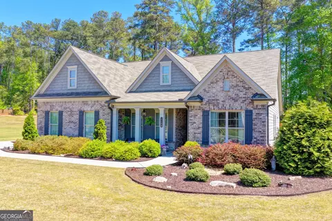 5198 Ashley Dr SW, Lilburn, GA 30047