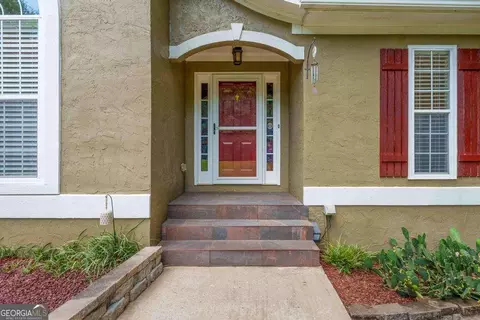 Exterior - 340 Flowers Dr, Covington, GA 30016 photo 3 of 13