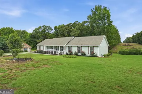 Exterior - 93 Daniel Ct, Mcdonough, GA 30253 photo 4 of 10
