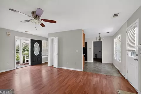 Living - 25 Halley Ct, Covington, GA 30016 photo 4 of 4