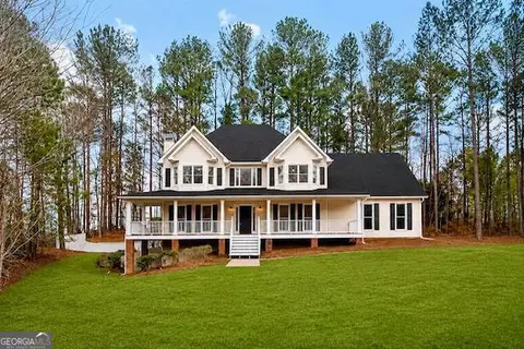 25 Spring Woods Dr, Dallas, GA 30157