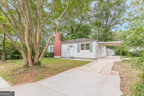542 Walnut St, Hapeville, GA 30354