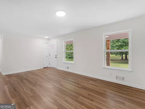 976 Hampton Locust Grove Rd, Hampton, GA 30228 photo 6