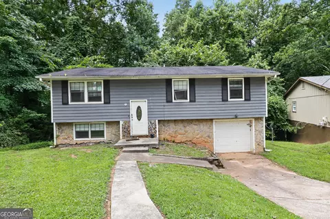 6108 Cherokee Valley Way, Lithonia, GA 30058