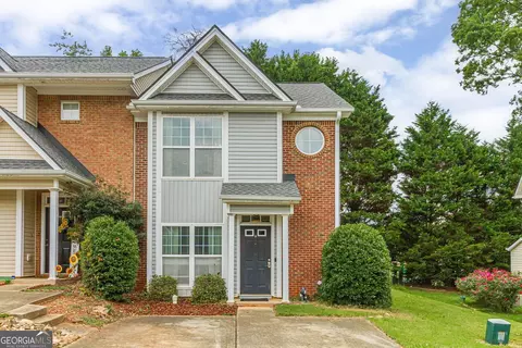 35 Pearl Chambers Dr, Dawsonville, GA 30534