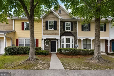 6114 Camden Forrest Dr, Riverdale, GA 30296