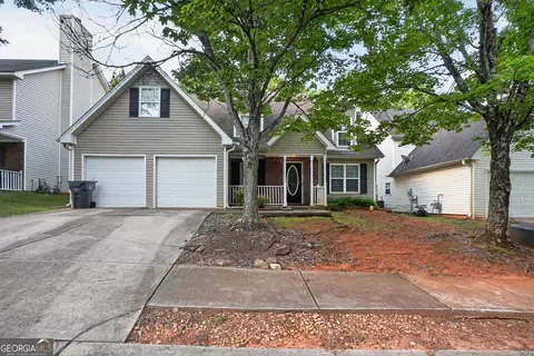 709 Patriots Point St, Locust Grove, GA 30248