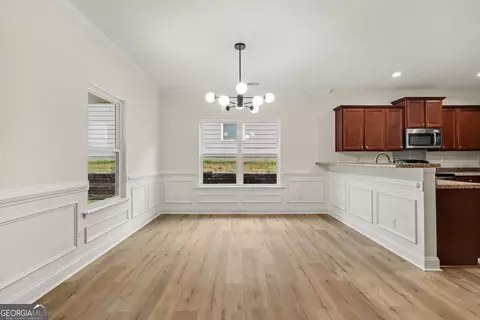 5125 Summersun Dr, Morrow, GA 30260 photo 6