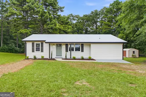 4322 Lower Fayetteville Rd, Sharpsburg, GA 30277