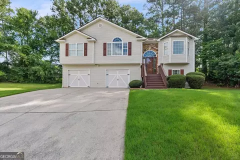 7402 Grayson Bridge Cir, Douglasville, GA 30134