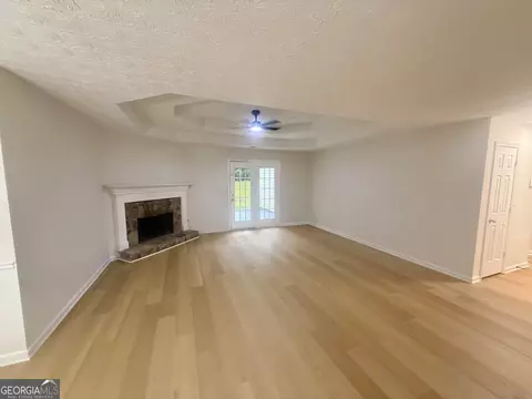 100 Chestnut Dr, Covington, GA 30016 photo 12