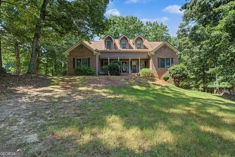 6431 Chestnut Hill Rd, Flowery Branch, GA 30542