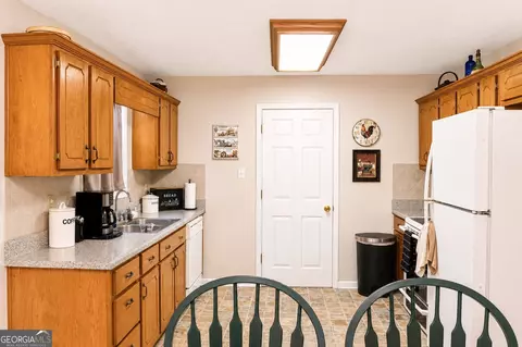 523 S River Dr, Jackson, GA 30233 photo 13