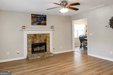 523 S River Dr, Jackson, GA 30233 photo 6
